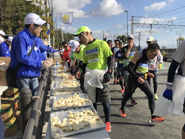 ランナーの皆さんへ 完走にむけてのアドバイス メディカル情報 大会情報 第8回神戸マラソン公式サイト