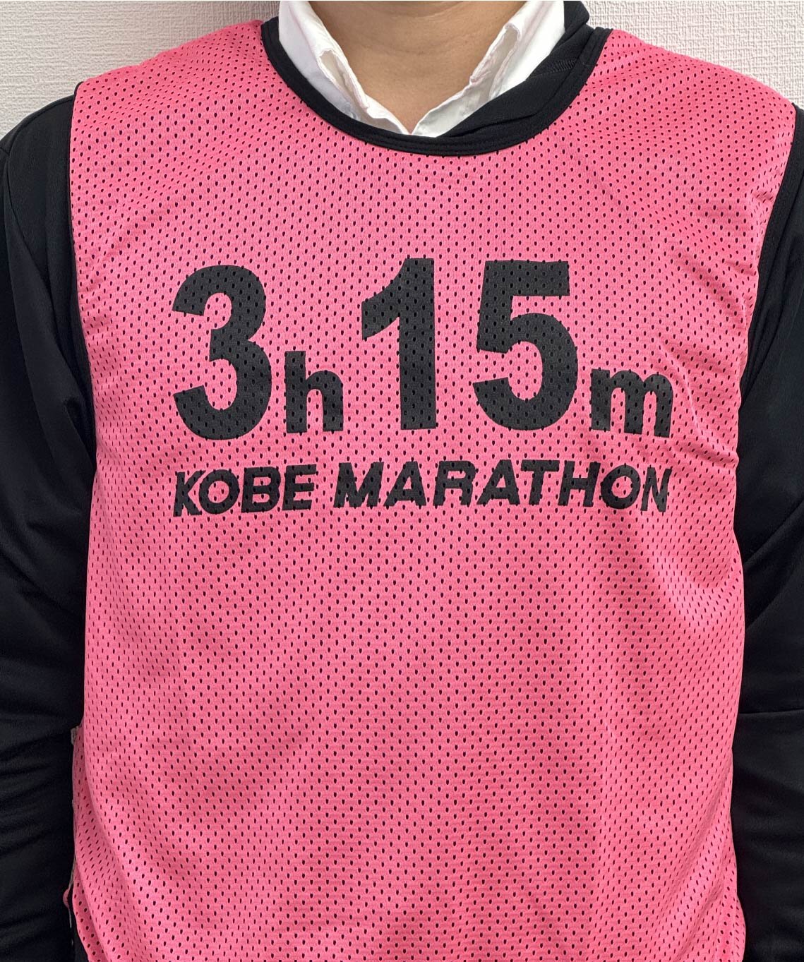 ピンク色ビブス