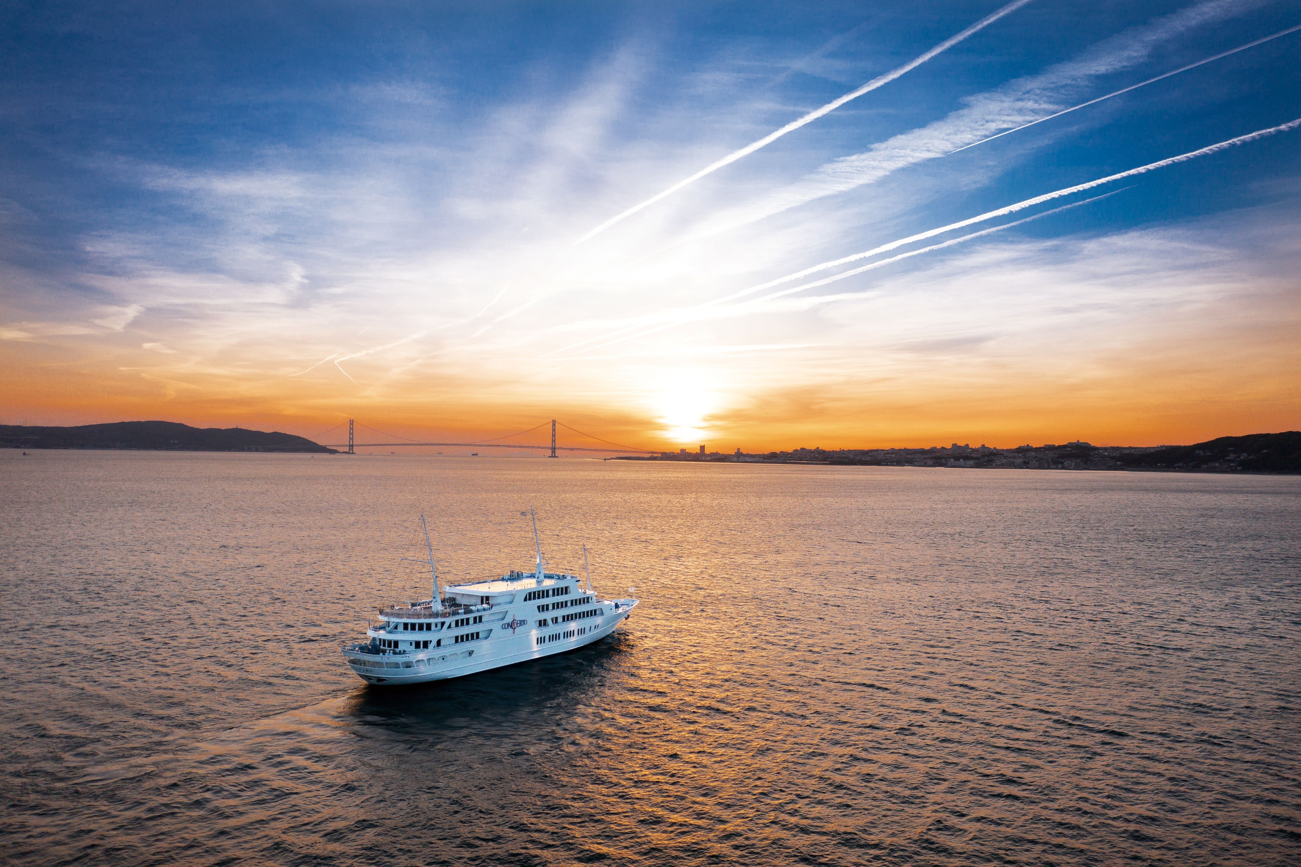 THE KOBE DINING CRUISE コンチェルト